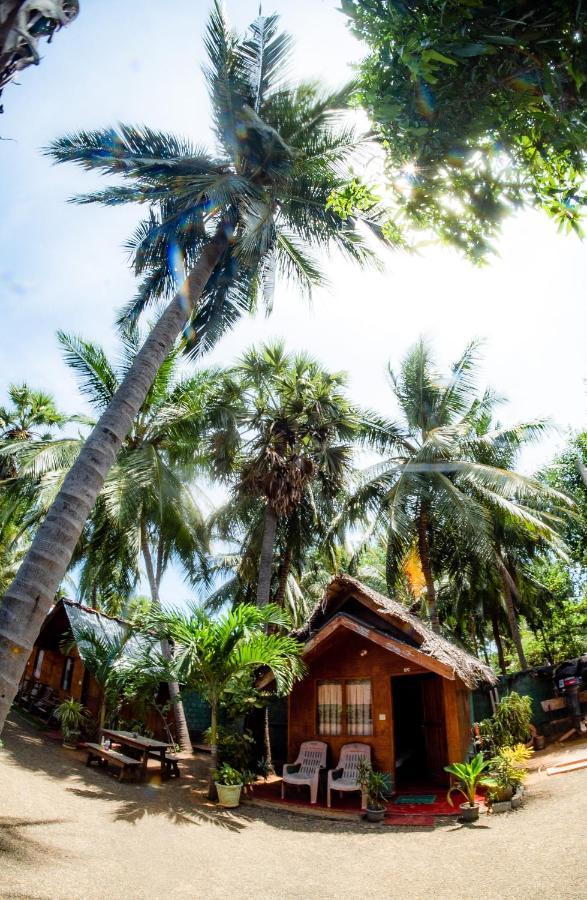 Blue Ocean Cabana Hotel Trincomalee Exterior foto