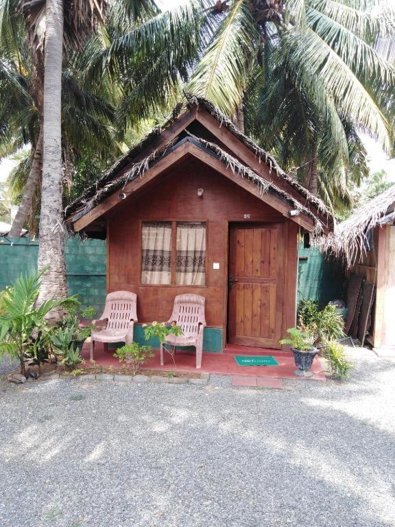 Blue Ocean Cabana Hotel Trincomalee Exterior foto